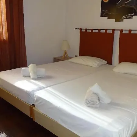 Apartment Alexandros 1 *